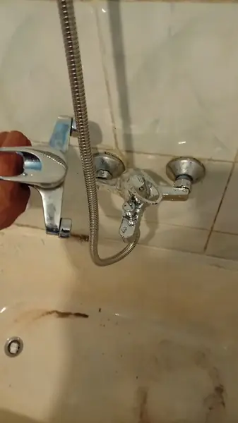 Düzce Tesisat - Banyo Bataryası ve Duş Musluğu Montajı